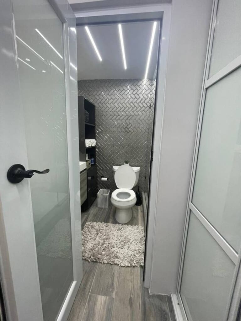 186853 490806 4 qeHah366g5Yb9PxOaffPWeXh90T6G1tZ 5AXpMdC0 699ccaf2082d8.jpg